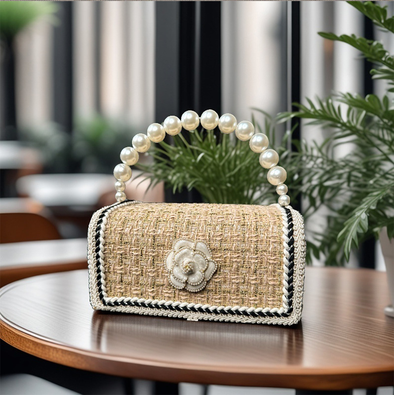 Designer Luxury Creative Tissue Box Napkin Holder Desktop Bedroom Coffee Table Paper Drawer Creative Pearl Handbag 3D Floral Car Organizer Desktop Dec