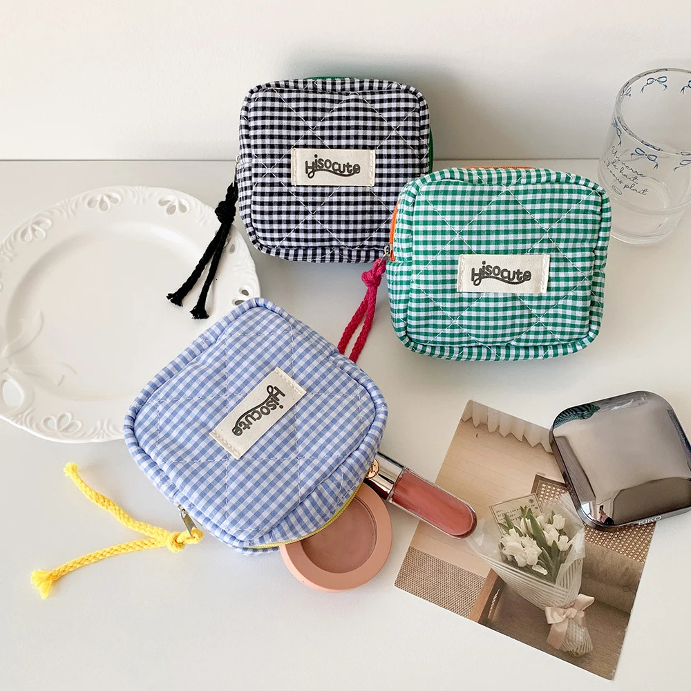 Ins Style Plaid Mini Coin Purse Portable Cosmetic Storage Bag Ladys Lipstick and Card Holder Kawaii Tofu Pillow 251030