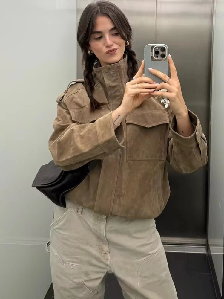 Winter Khaki Suede Leather Womens Jacket Fashion Stand Collar Zippers Pockets Women Coat Autumn Female Vintage Outwear 251104