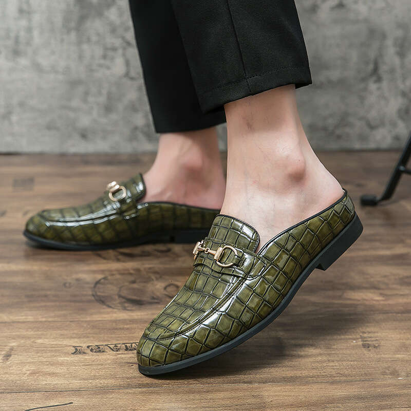 2023 Summer New Baotou Men's 38-47 Large Horsehead Buckle Lazy Half Slippers