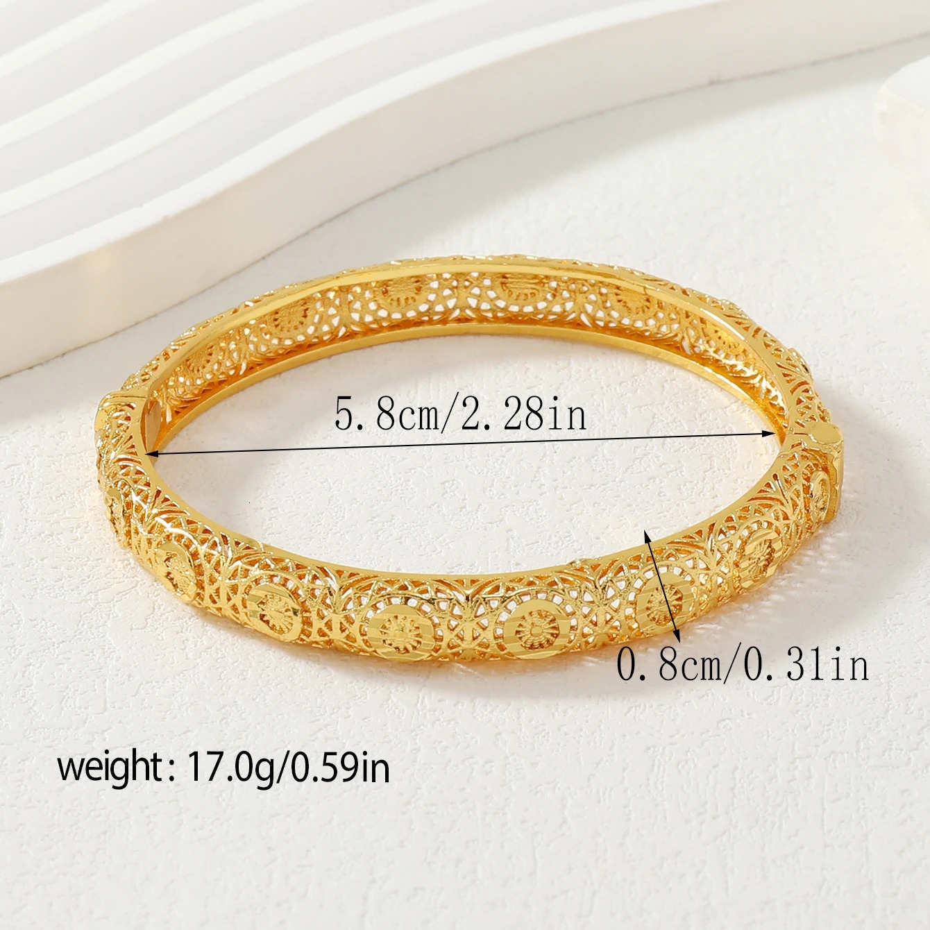 1 Middle Eastern copper 24K goldplated hollowed out peacock open screen elegant womens wide face cuffs decorative bracelet 251031