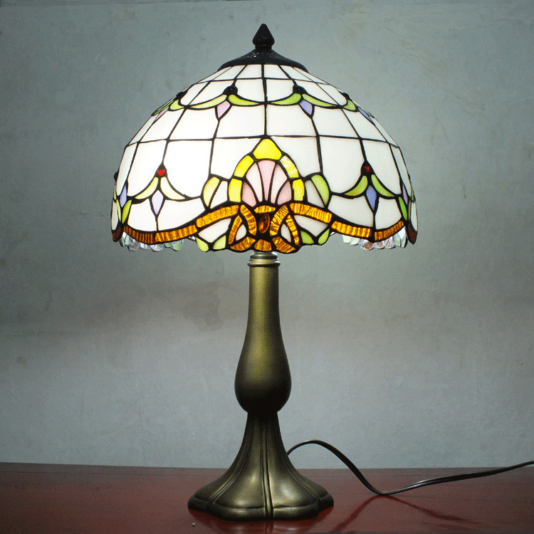 Elegant Tiffany-Style Baroque art decoration antique Table Lamp - 12 Inch Antique Stained Glass for Bedroom & Living Room