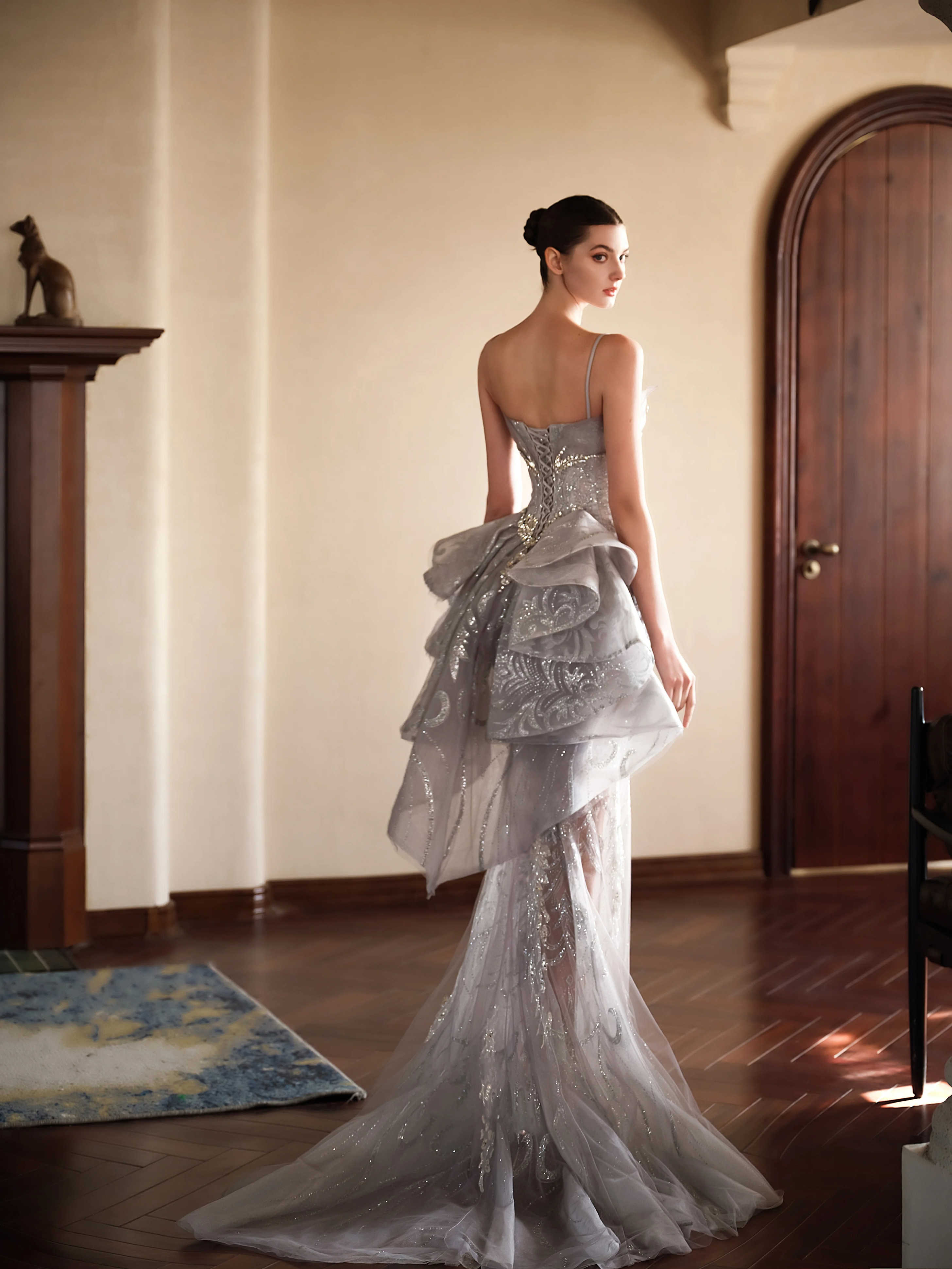 Silver Shiny Sequined Celebrity Dresses Customized Spaghetti Straps Long Prom Dress Evening Gowns Crystal Split Side Party Dress