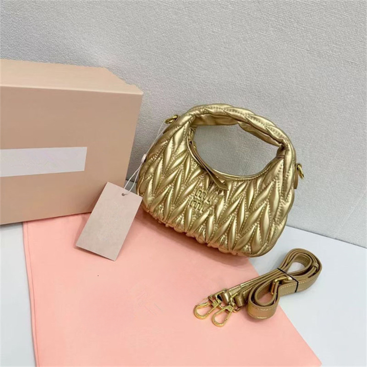 Hot selling solid color new handbag fashionable pleated cloud bag shoulder crossbody bag armpit designer bag women's bag
