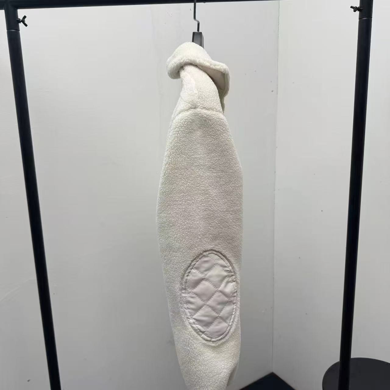 Fur Alfur Alofleece Women Aljacket Faux Thick Winter Short Yoga Designer Jacket Wool Stand-Up Collar Warm Outdoor Casual Zipper Outwear Coat