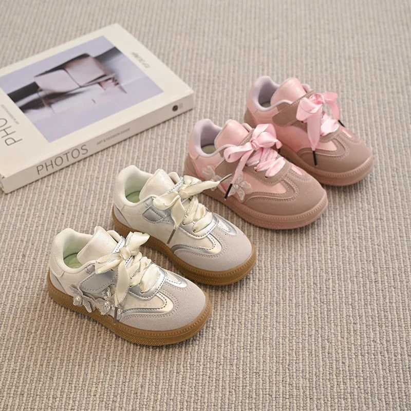 2025 New Childrens Fashion Sports Shoes Lightweight Childrens Leisure Princess Comfortable Sweet Girl Casual ShoesT251105