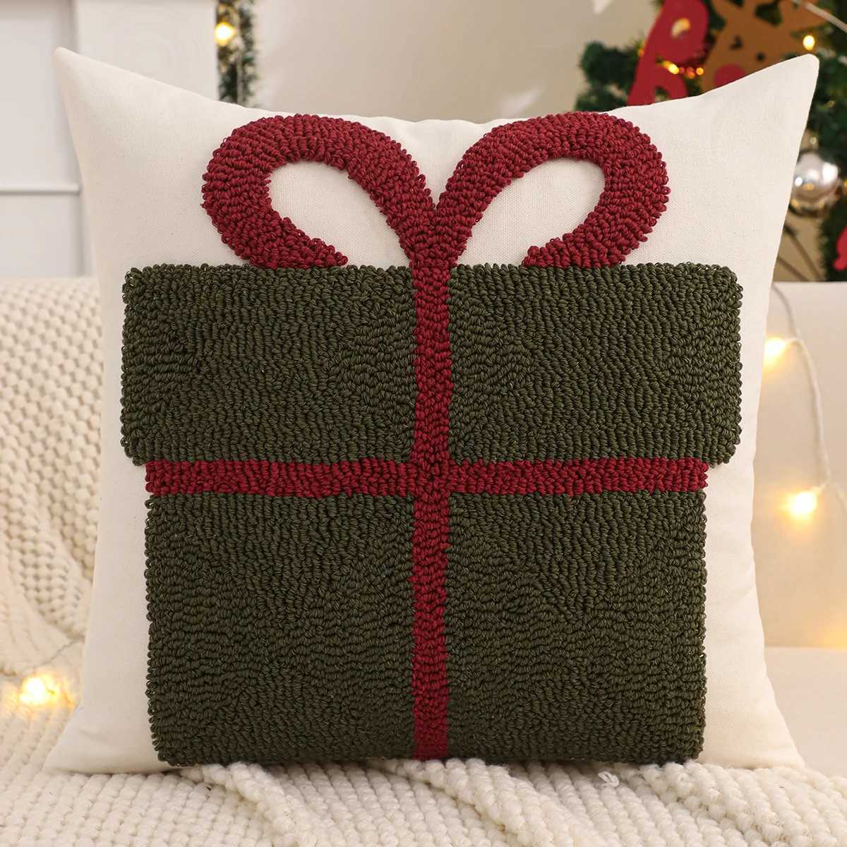 Tufted Throw Pillow Cover Christmas Decoration Canvas Christmas Tree Bow Gift Winter Farmhouse Home Sofa Living Room Y251105