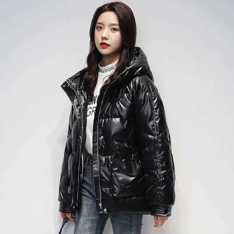 Short Down cotton Jacket For womens Winter 2025 New Glossy Fashion Loose Thick Coat Female Casual Cotton Hooded Parka JacketsT251105