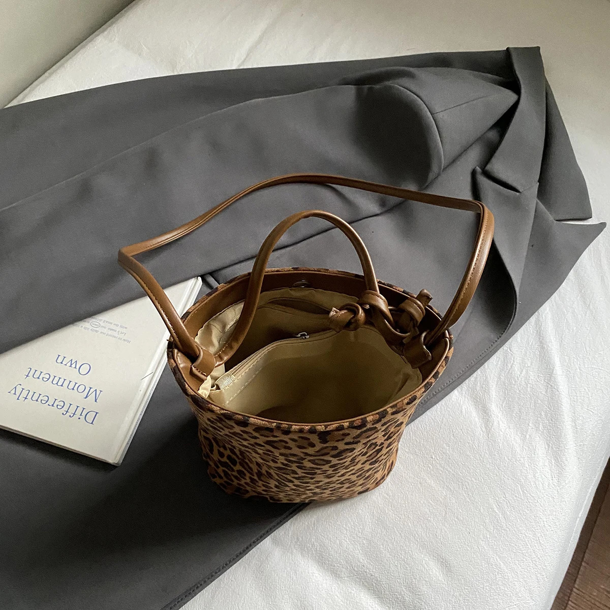 LEFTSIDE PU suede Leopard Shoulder Bags for Women Winter Crossbody Bag Females Handbags and Purses 251104