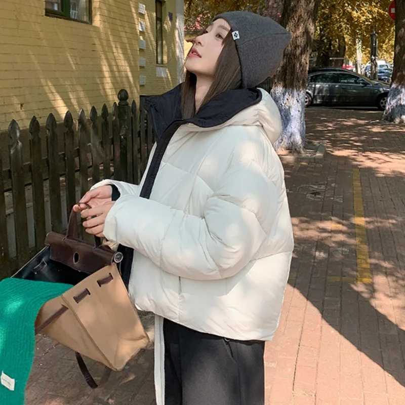 New Womens Cropped Down Cotton Jacket Trend Contrast Color Scarf Collar Cotton-Padded Coat Korean Versatile Puffer Bread JacketT251105