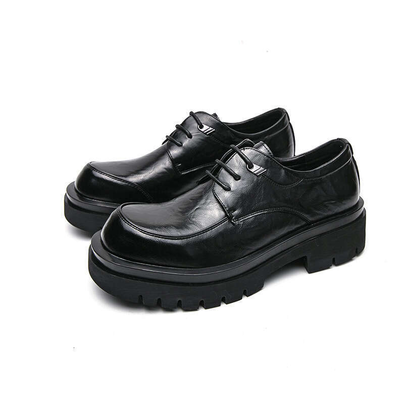Men's oversized new fashionable men's thick soled business dress shoes, British style casual leather shoes