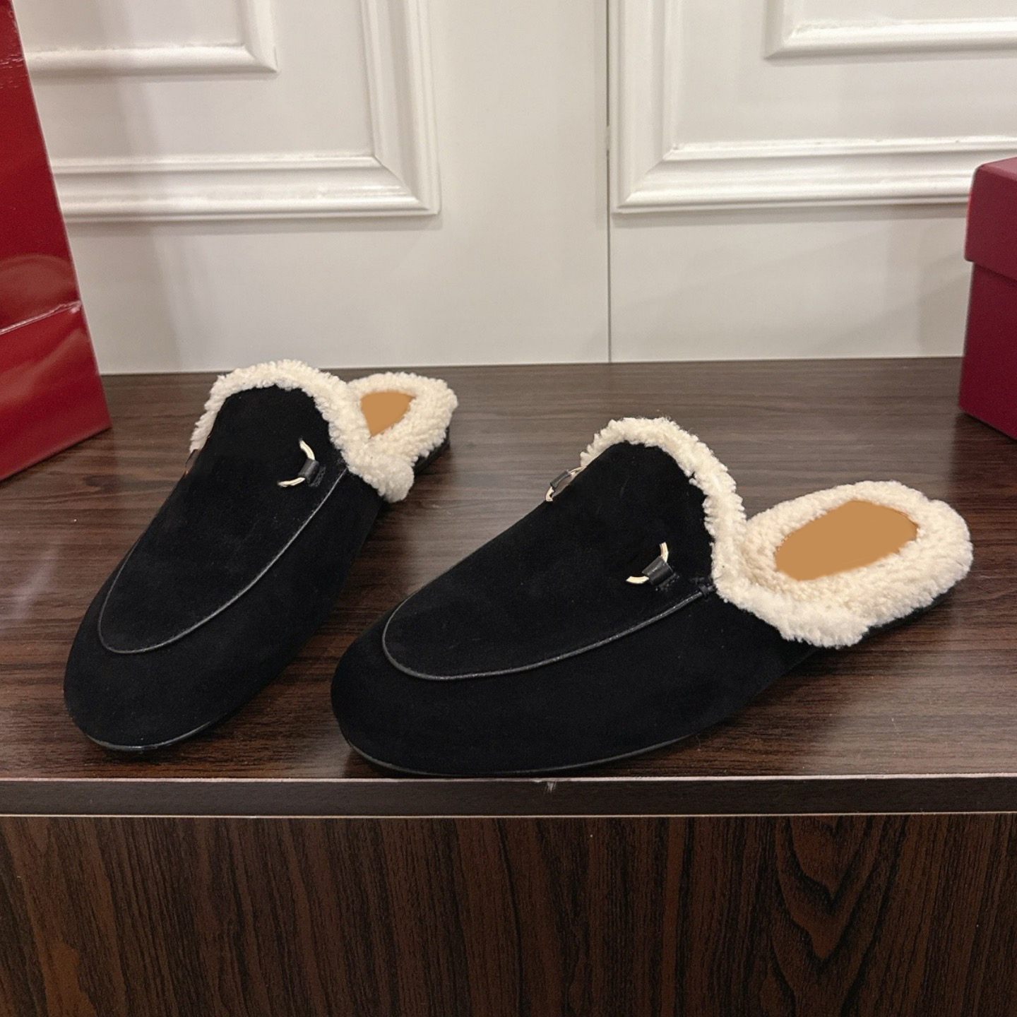 (Order by pic in opt, not by desc) Unisex Retro Suede Loafer Mules - Wool-Lined Slip-On Shoes with Metal Buckle, Stylish for Vintage Outfits & Weekend Trips