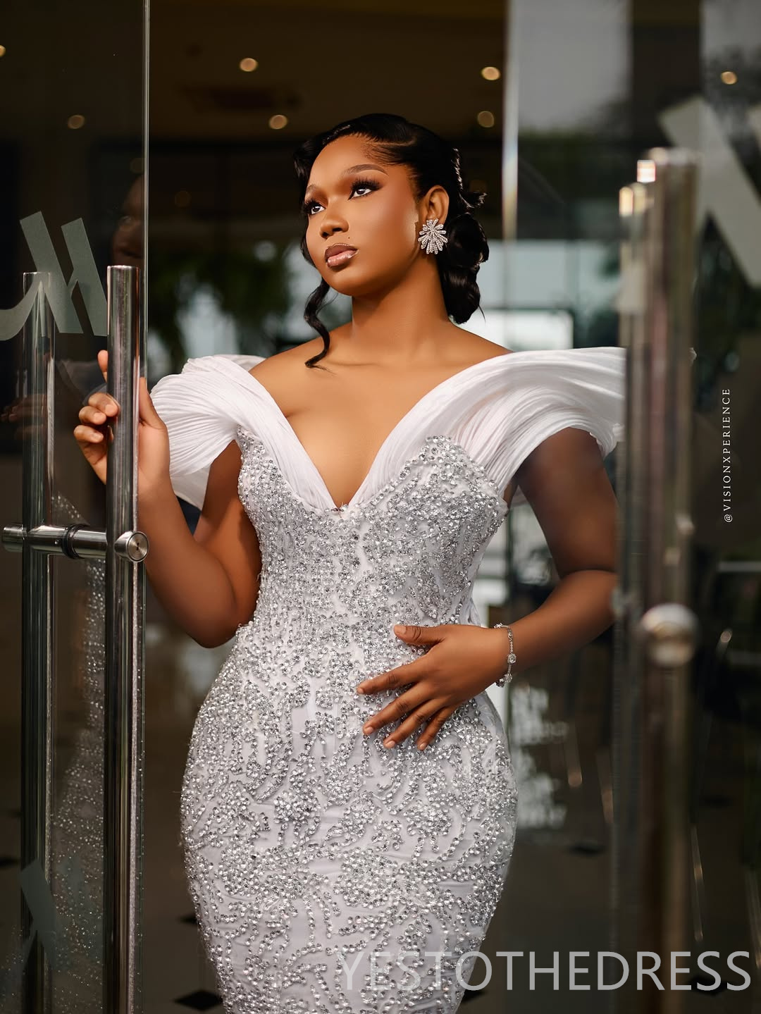 2026 Aso Ebi Mermaid Wedding Dress For Bride Bridal Gowns Lace Off Shoulder Crystals Rhinestones Appliqued Beaded Lace Crystals Wedding Gowns for Blac