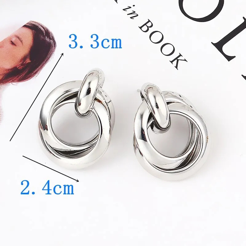 Fashion Small Stud Earrings for Women Gold Color Metal Twisted Statement Earring Classic Simple Beautiful Jewelry Wholesale 251131