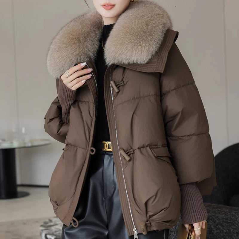 Womens New Fur-collar Cotton Padded Coats Fashion Thick Warm Outwear Top Parkas Windproof Casual Down Jacket Ladies Winter 2025T251105