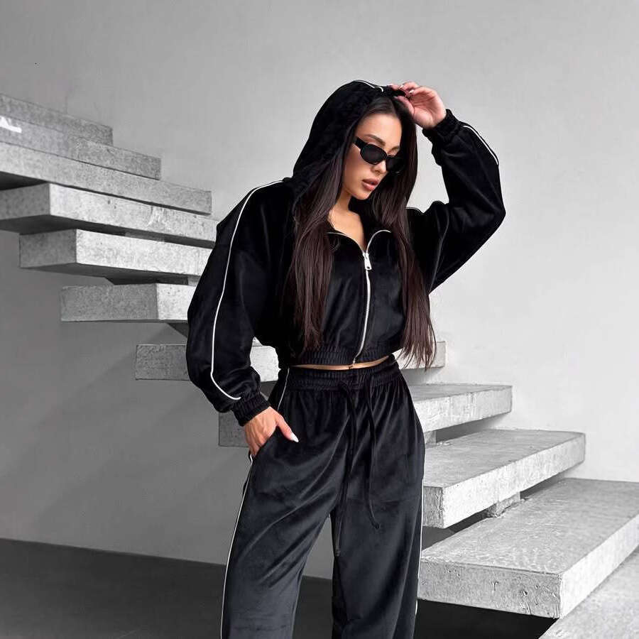 European And American New Velvet Sports Suit Striped Hooded Cardigan Jacket Tie Wide-Leg Pants Two-Piece Set For Women B5