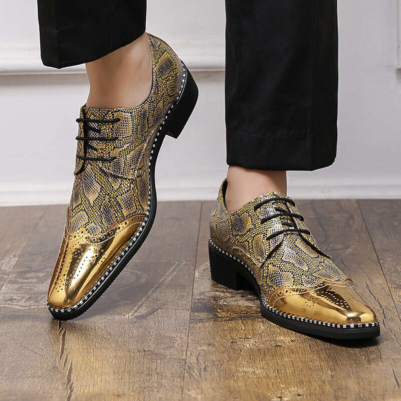 Large size wealthy gold snake patterned lace up pointed leather shoes 2024 Spring and Autumn Business Block Fashion Leather