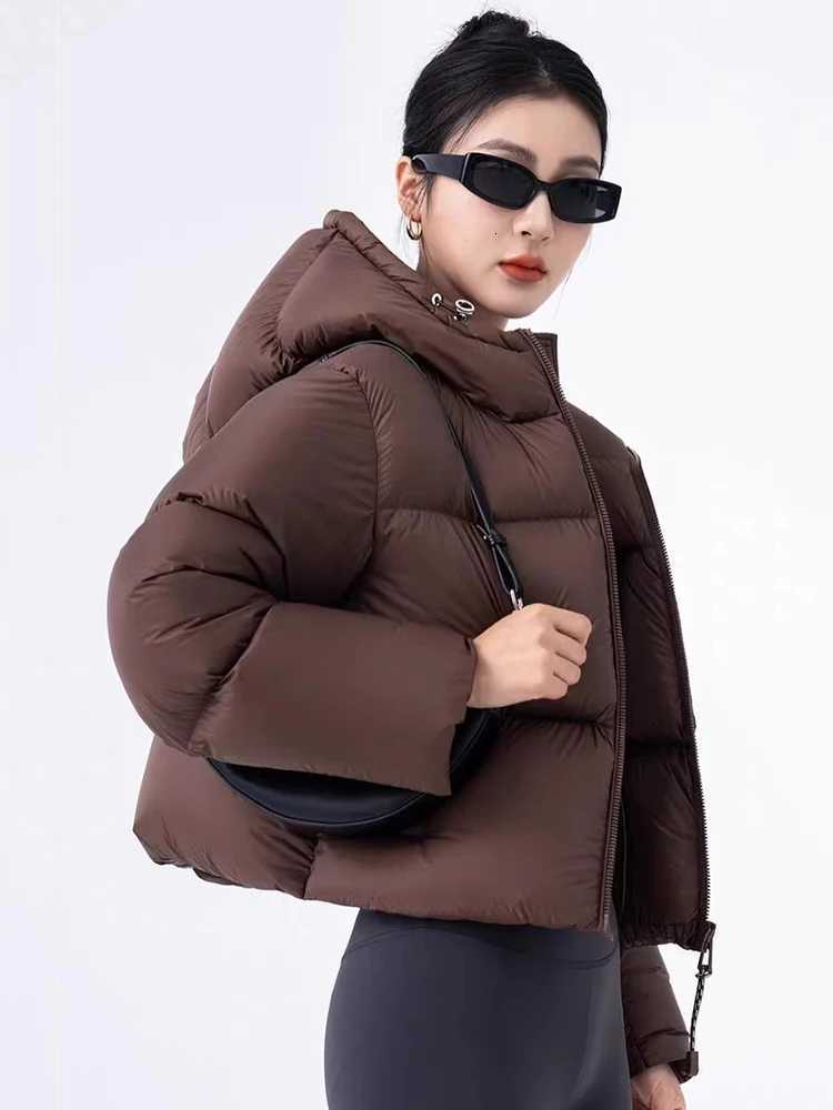 Winter Puff Hooded Short Down Jacket Female Zipper Warm Quilted Waterproof Jackets Women White Duck Down Thick Parker OutwearsT251105