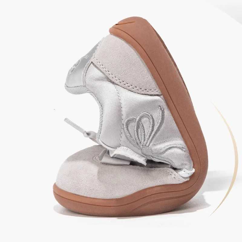 Girls Tennis Shoes Princess Fashion Casual Sneaker Child Non-Slip Soft Sole Flats 2025 New Spring Autumn Casual Shoes for GirlsT251105