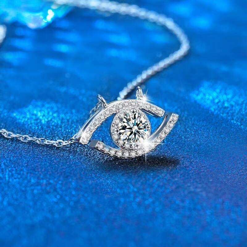 XMZ065 05 D Color Moissanite Diamond Pendant Necklaces for Women Evil Eyes S925 Sterling Silver Neck Clavicle Chain