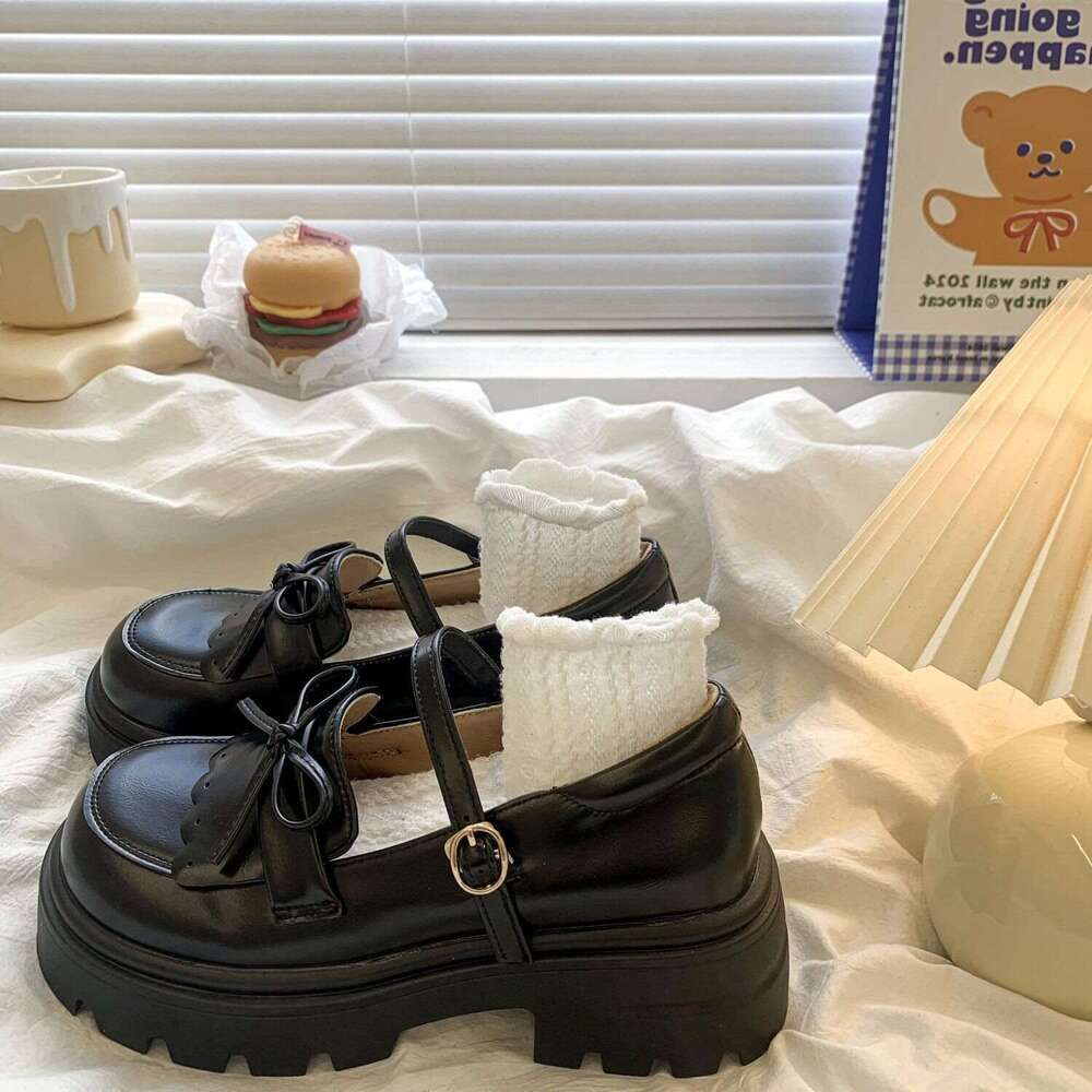 Dress paired with JK spring British style brown new 2025 thick soled small leather for women Mary Jane single shoes