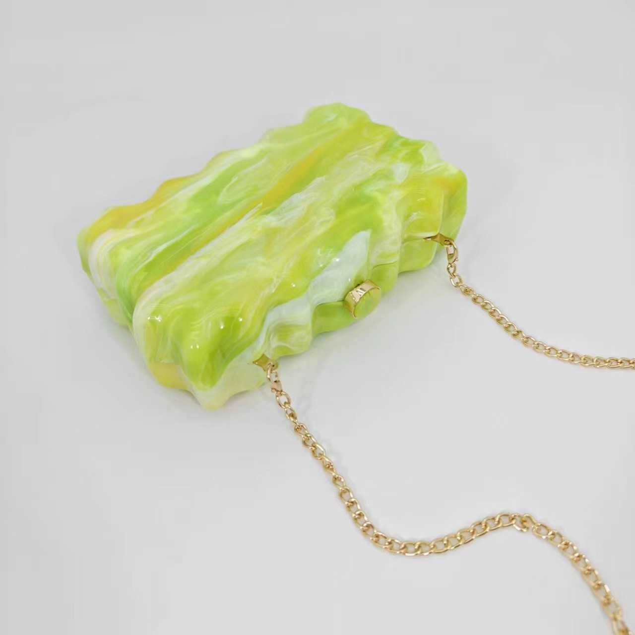 New Transparent Bag for Womens Fashion Trend Color Pattern Design Bag Acrylic Simple Banquet Bag Handheld Bag for Women