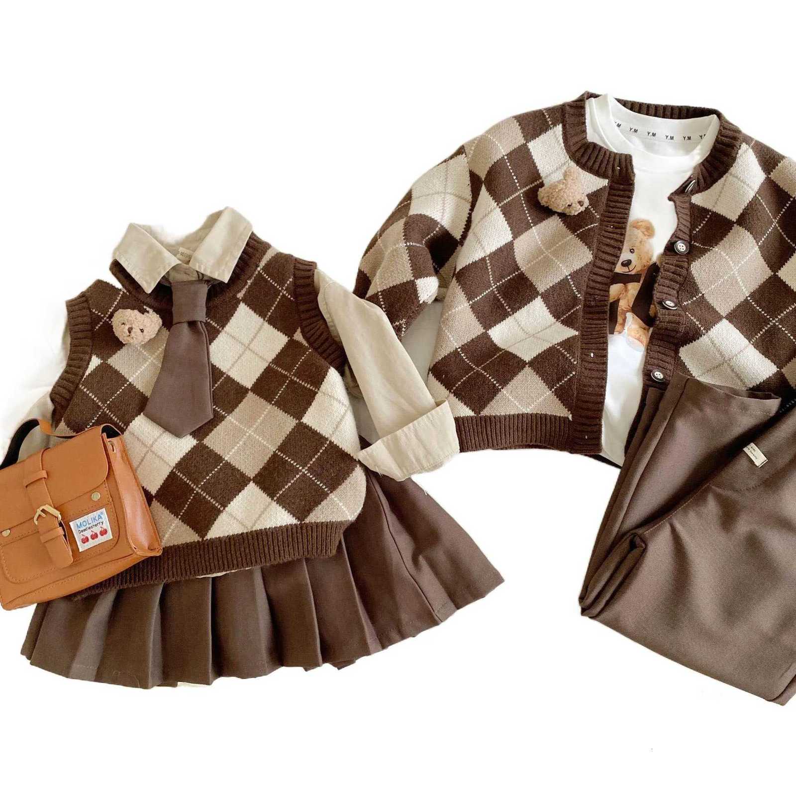 2024 Spring Autumn Infant Sibling Look Clothes Sets Knitted Plaid Vest Cardigan Cotton Undershirt Kid Girl Suit Solid Skirt Pant Y251105