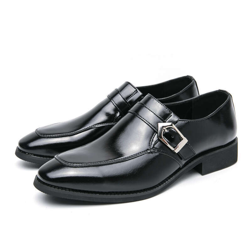 Large men's new casual fashionable foot covers, business formal leather shoes, trendy loafers