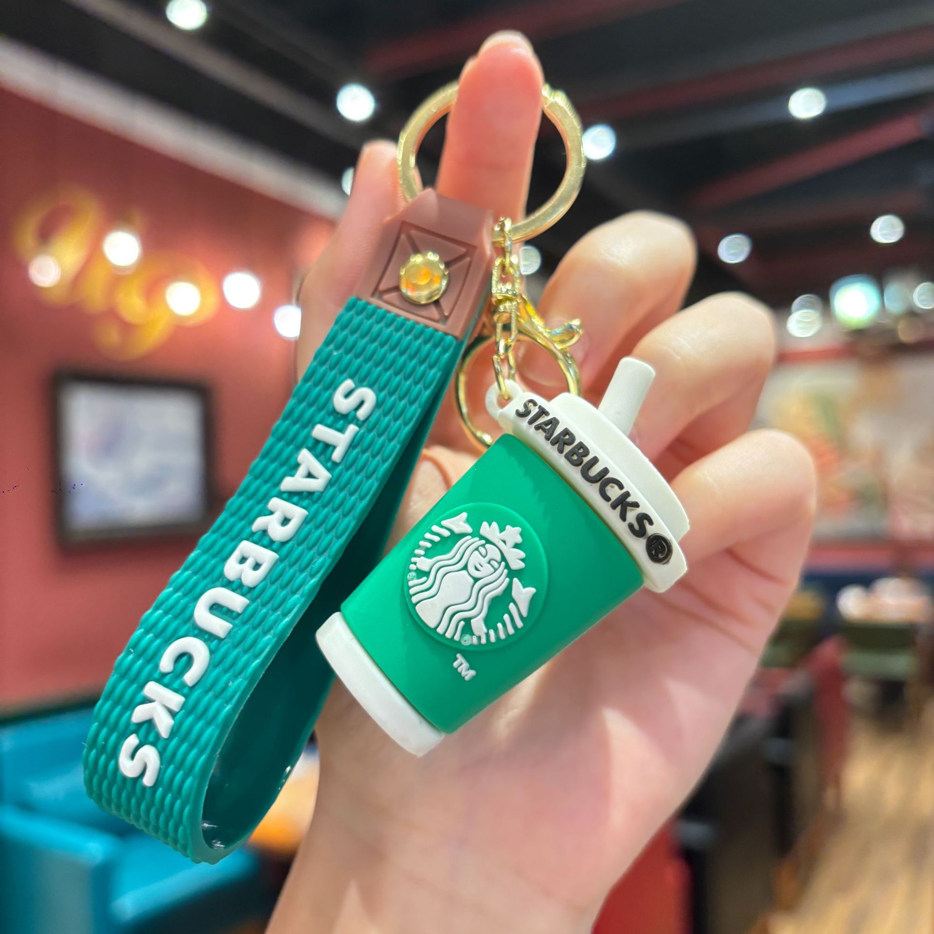 Hot Free shipping designer Keychain Cartoon Exquisite Car Keychain Milk Tea Cup Student Bag Pendant