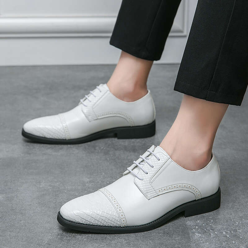 Large White 2023 Spring and Autumn Men's Business Dress 38-46 British Leather Wedding Shoes