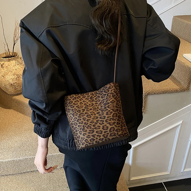 LEFTSIDE PU suede Leopard Shoulder Bags for Women Winter Crossbody Bag Females Handbags and Purses 251104
