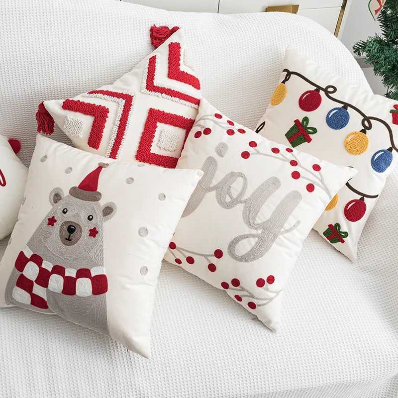 Christmas Decoration Cushion Cover 45x45cm Nordic Pillow Cover for Couch Sofa Home Decor Pillowcases Decorative Pillows Y251105