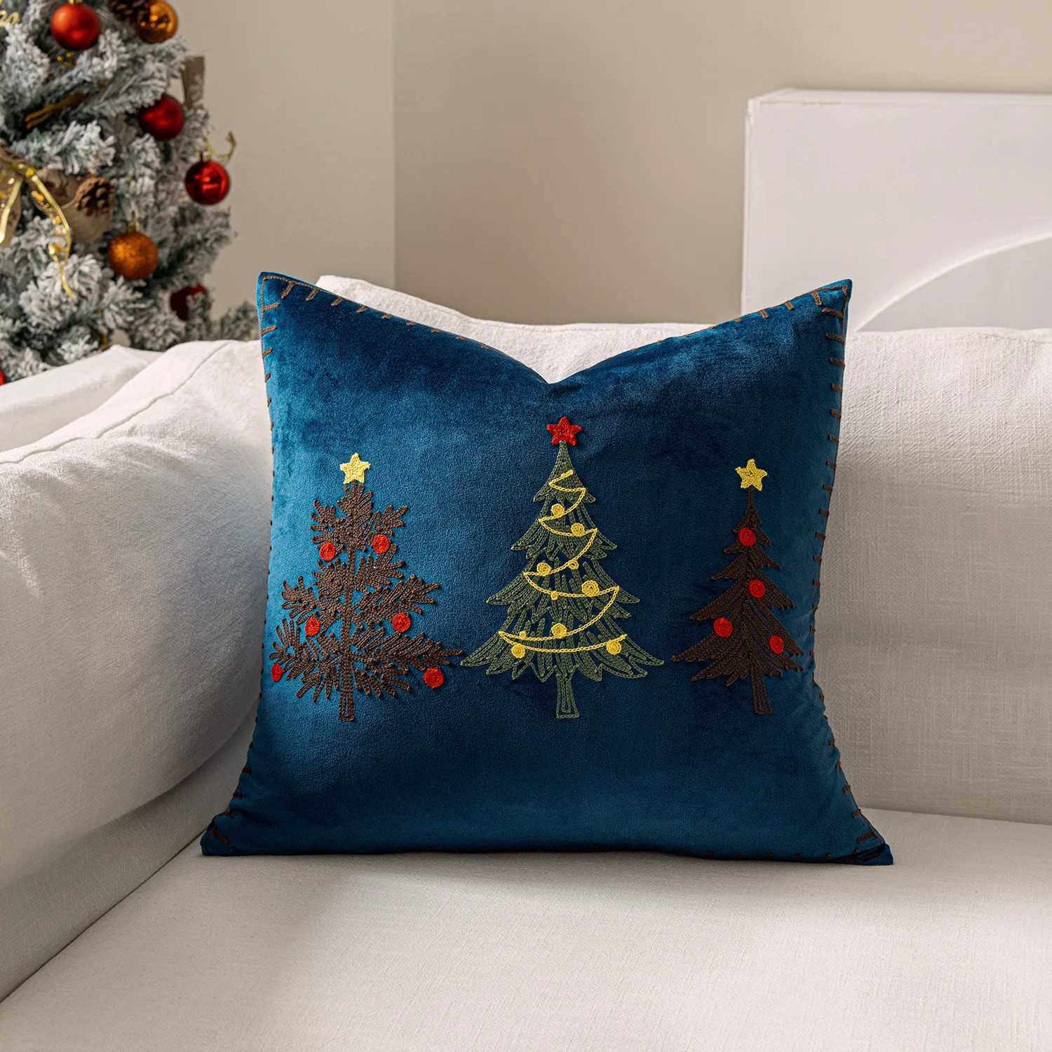 Christmas Tree Embroidered Velvet Cushion Cover 45x45cm Solid Color Pillow Case for Xmas New Year Home Decor Party Gift Y251105