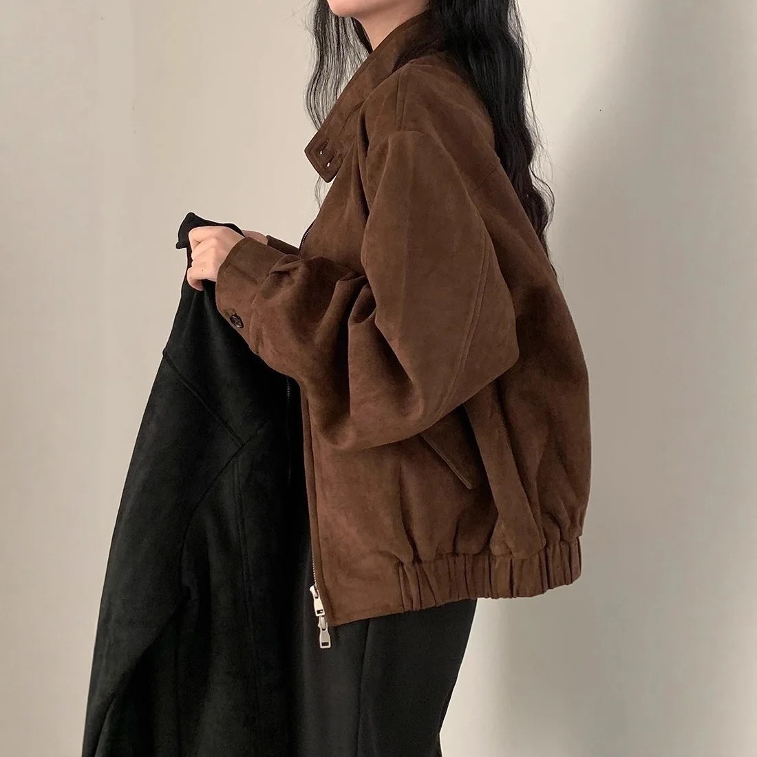 Womens Short Suede Jacket Pilot Style Midweight Long Sleeve Zipper Closure Pure Color Loose Fit Comfortable Casual Outerwear 251104