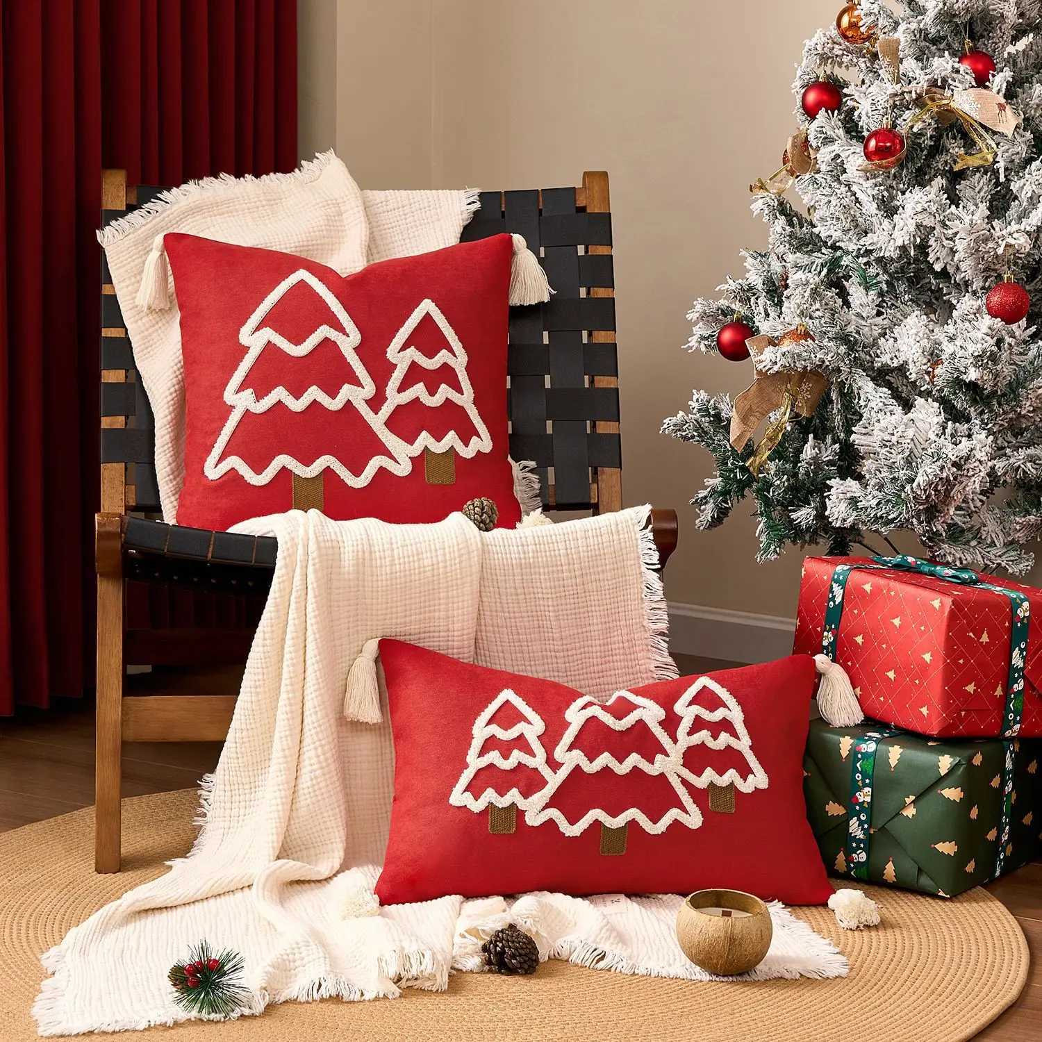Christmas Throw Pillow Cover Soft Cozy Pillowcase Xmas Trees Tufted Embroidery Cushion Cover with Tassels for Home Sofa Bed Deco Y251105
