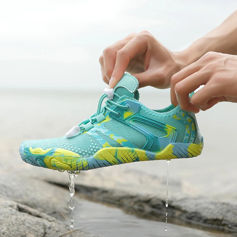 Outdoor Beach Aqua Shoes Quick Dry Upstream Wading Shoes Breathable Creek Tracing Water Shoes Non-Slip Five Finger Shoes 250402