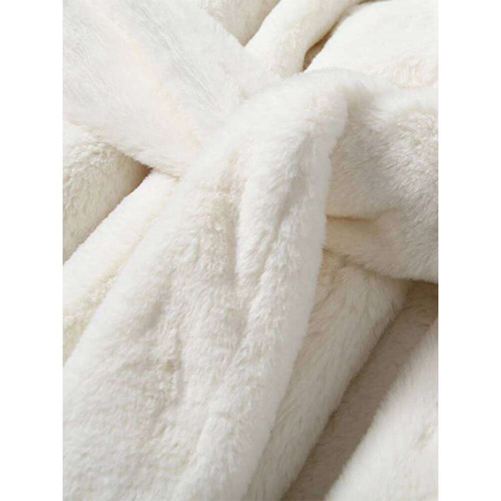 Designer Clothes Lautaro Winter Long White Fluffy Warm Oversized Faux Fur Coat Women With Hood Lapel Sashes Loose Korean Fashion Outerwear Hot Selling