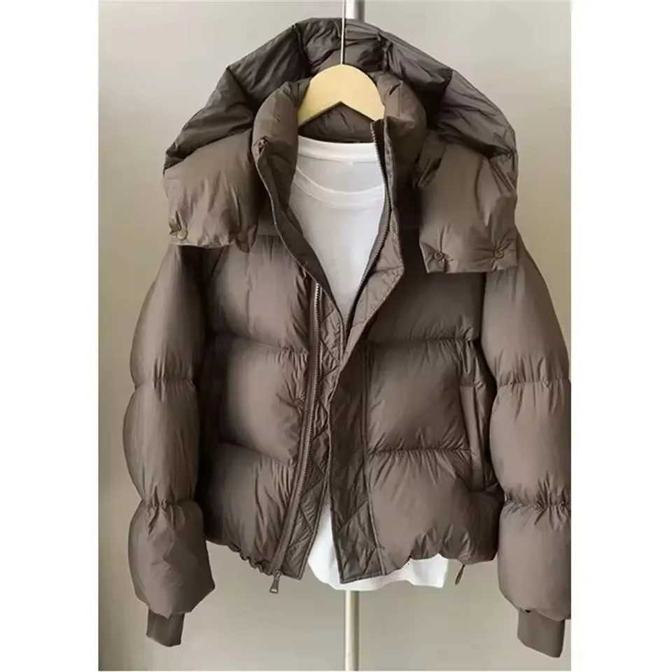 Women Fashion Lightweight Hooded Down Cotton Coat Female Loose Casual Warm Parkas Outerwear 2025 New Autumn Winter JacketT251105