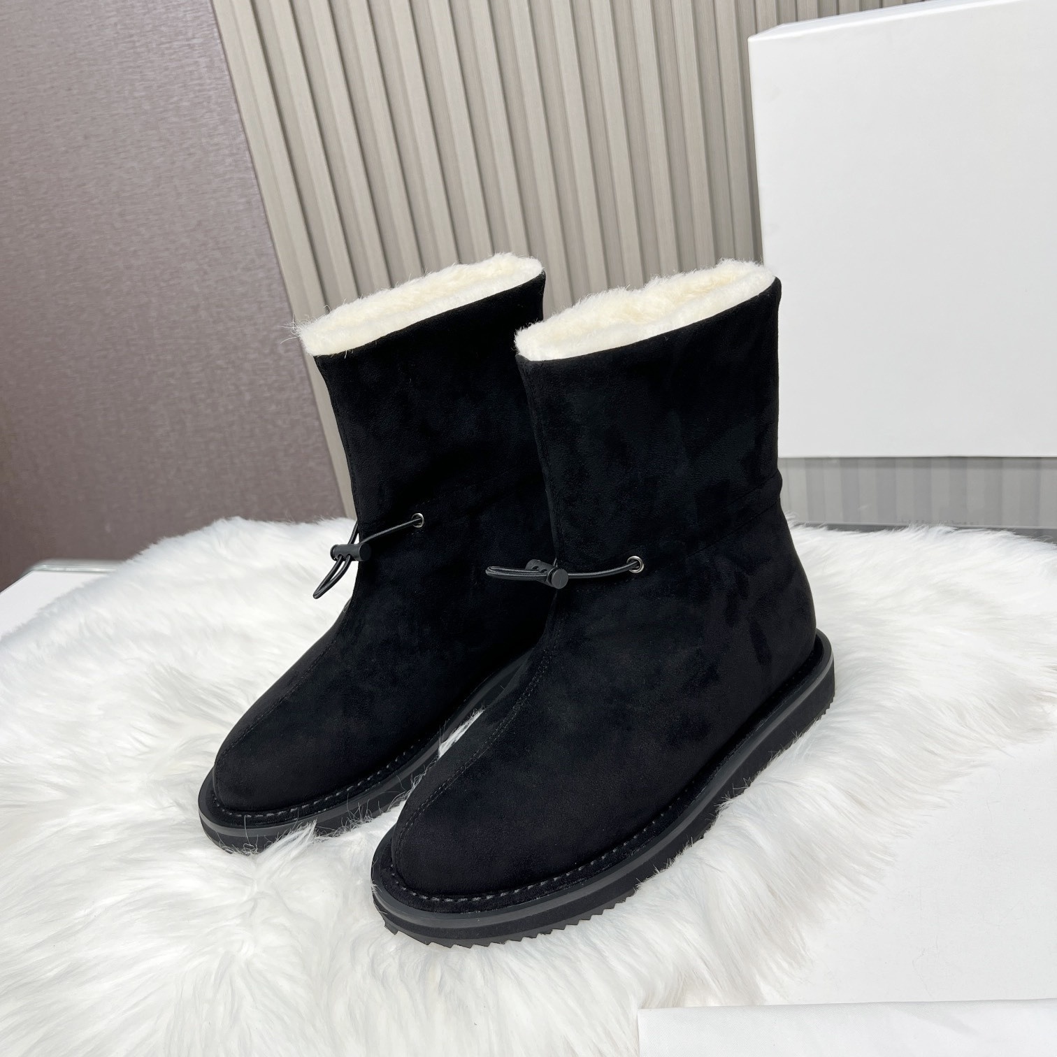 Designer Bootsies Classic Luxury female high heel stiletto boots leather Womens shoe Suede leather Rhinestones Rivet Boots Wed formal party Ankle Boot 10A