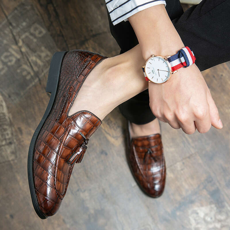 Four Seasons Leather Cover Footwear, One Step Lazy Large Size Low Top Lefu Shoes, Men's Tassel Bean Shoes