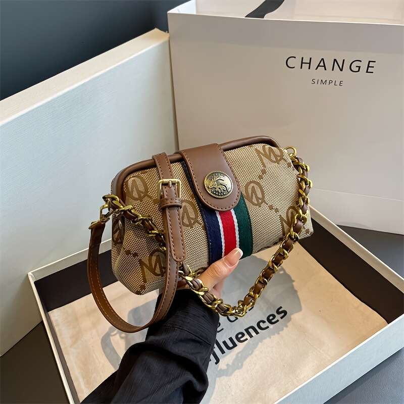 Women's Summer Crossbody Bag - Adjustable Chain Strap, Khaki Handbag, Magnetic Closure Design, gold Hardware Accessories, Suitable for Both Casua