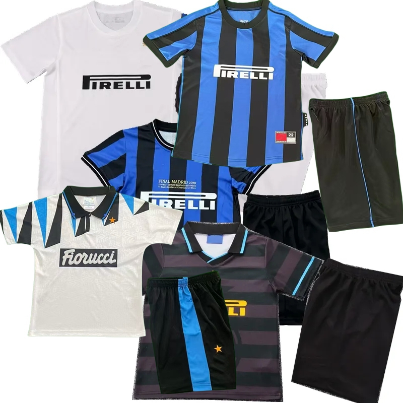 Retro classic 1992 93 94 97 98 99 2009 2010 11 Inter KIDS soccer jerseys MilanS J.ZANETTI SNEIJDER MILITO STANKOVIC VIERI RONALDO BAGGIO Boys girls sets football shirts