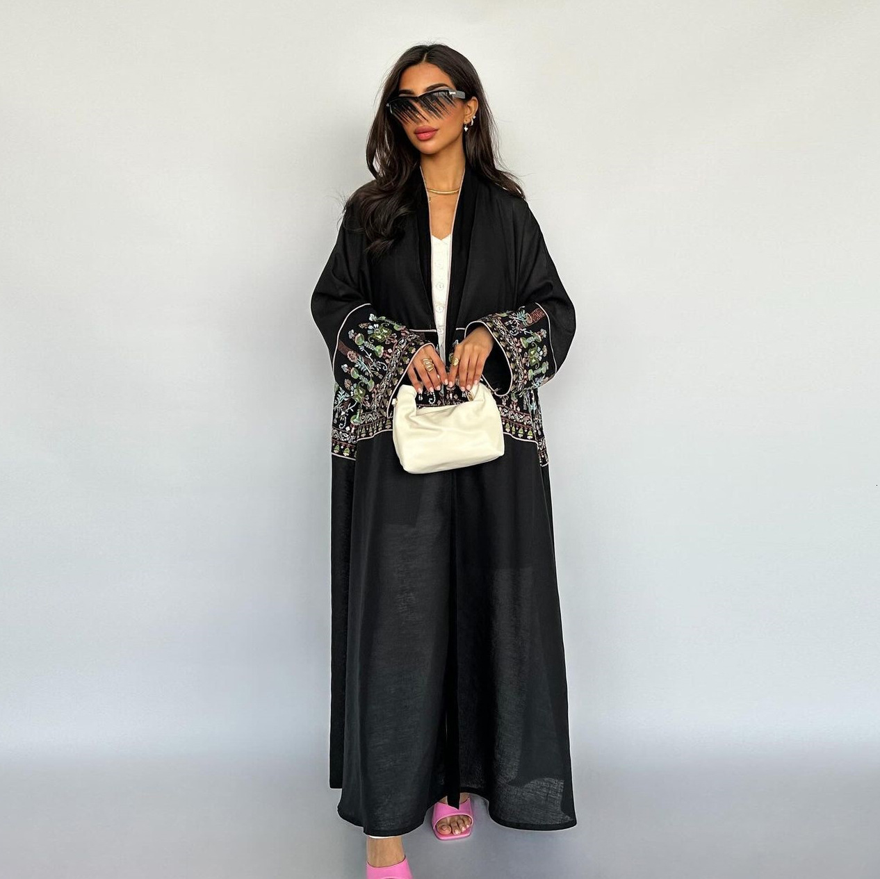 Women's Cardigan Embroidered Long Robe Dubai Jacket Muslim Abaya Maxi Dresses Islamic Clothing