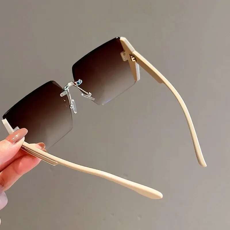 New Square Frameless Retro Sunglasses for Women Fashion Vintage Glasses Men Trend Brand Designer Shades UV400 Eyewear