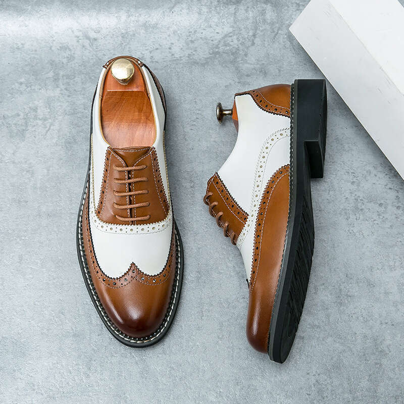Men's in plus size, new Blok carved fashionable men's business dress leather shoes, banquet and wedding shoes