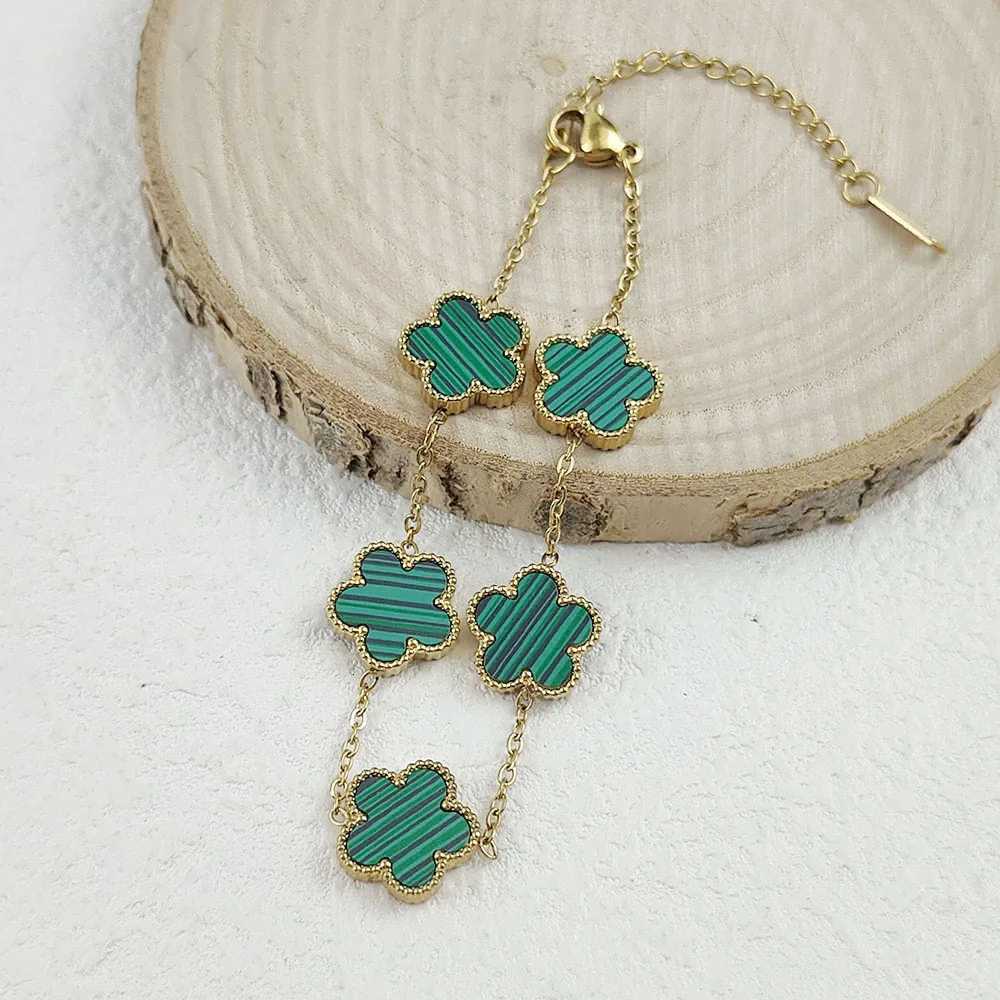 Cheap plum blossom stainless steel bracelet Halloween Thanksgiving Christmas and New Year giftsXJ251105