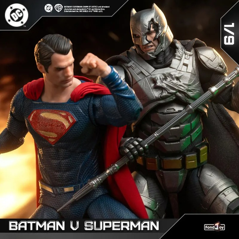 New Fondjoy Batman VS Superman 1:9 Scale Action Figure Set Two-Piece Set DC Comics Movie Authentic Interchangeable Heads Boys Festival Gifts