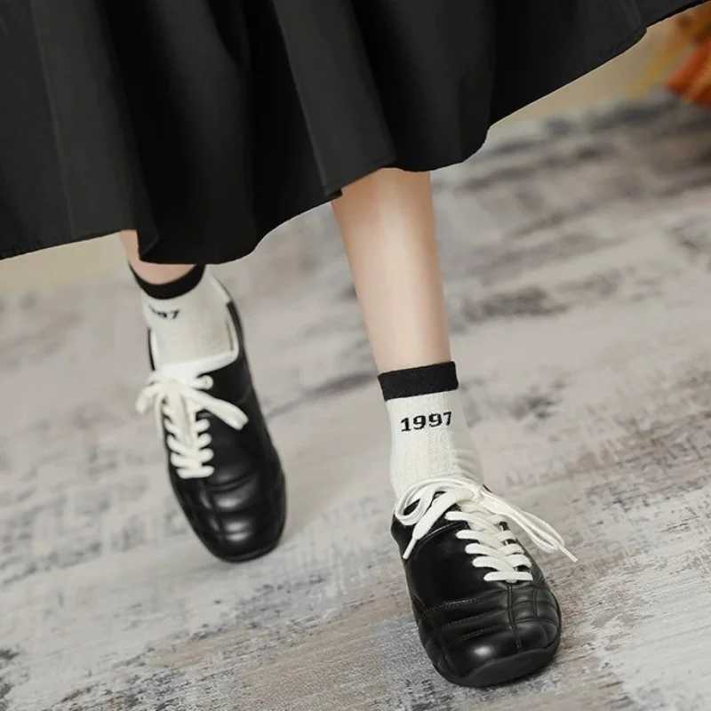 Wens Shoes Spring New Fion Casual Shoes College Style Wide Toe Soft Cfortable Flat Shoes Outdoor Casual Sports Shoes Y251105