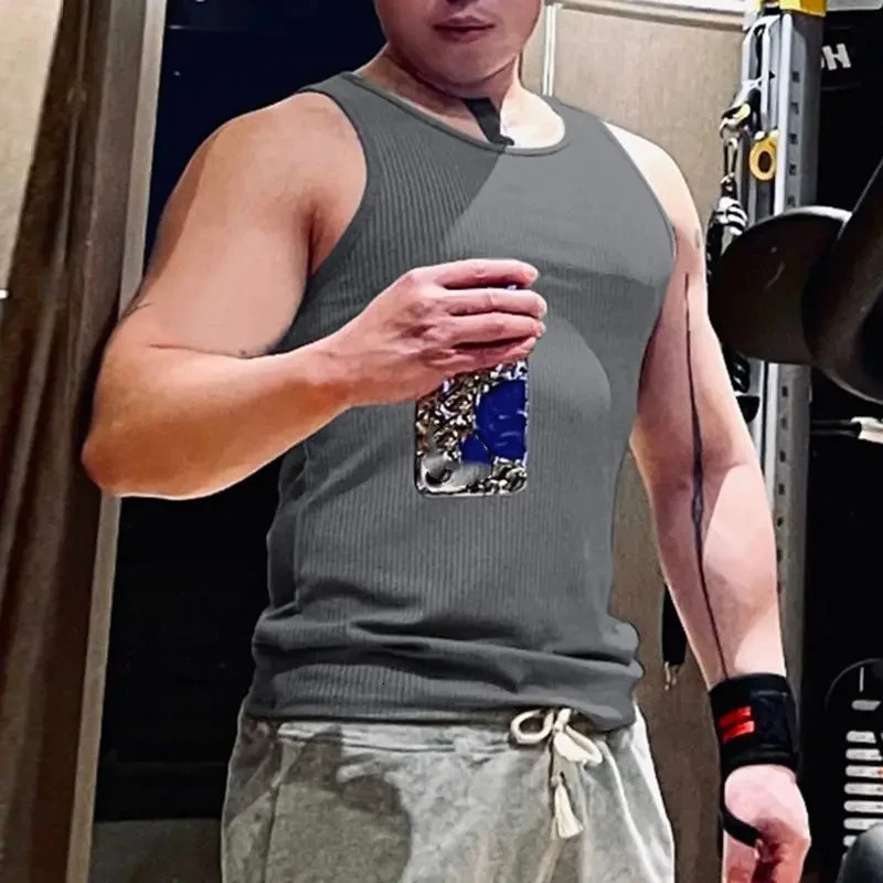 Mature Men Recreational Running Equipment Training Vest Solid Color Round Neck Sleeveless Vest Fashion Stripe Sports Fitnes 250402