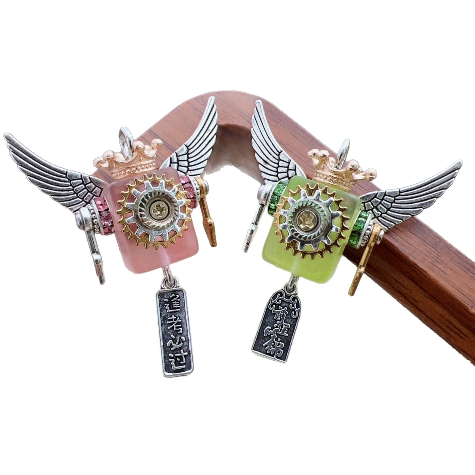 Punk Robot Pendant Niche Design Phone Keychain Charm Fashion Cartoon Necklace for Women Fadeless